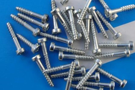 如何判斷一個(gè)三角螺釘廠家是否靠譜？看這六方面！