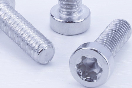 梅花槽圓柱頭螺釘型號規(guī)格、國家標準及固定方法 圖2